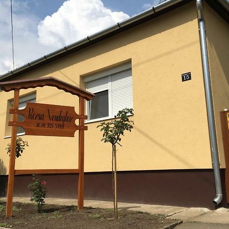 Rozsa Vendeghaz Hotel Tokaj Exterior foto
