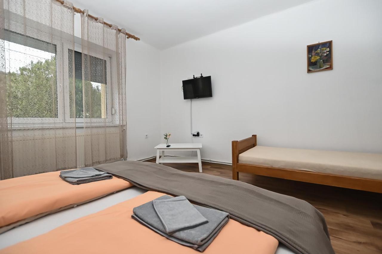 Rozsa Vendeghaz Hotel Tokaj Exterior foto