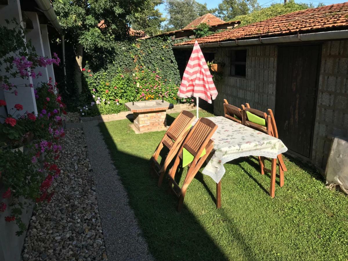 Rozsa Vendeghaz Hotel Tokaj Exterior foto